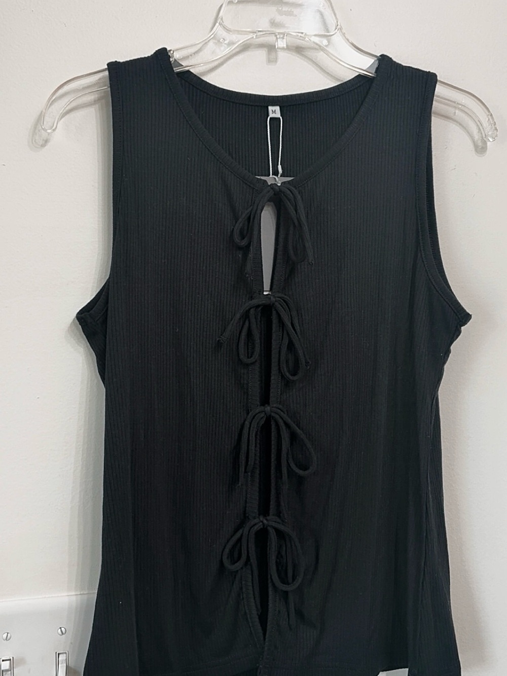 Women's Black Ribbed Tie-Front Tank Top M